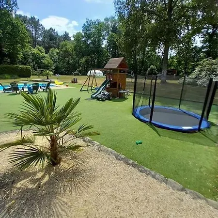 Logt 4 Pers Avec Piscine Chauffee A 55 Min De Paris شقة